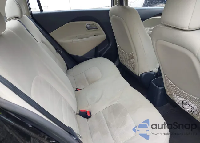 KNADM4A39D6236572: 42444114