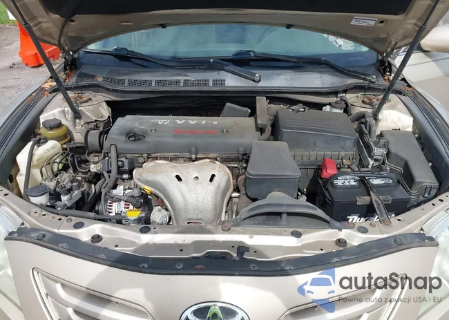 4T1BE46K19U405053: 42444256