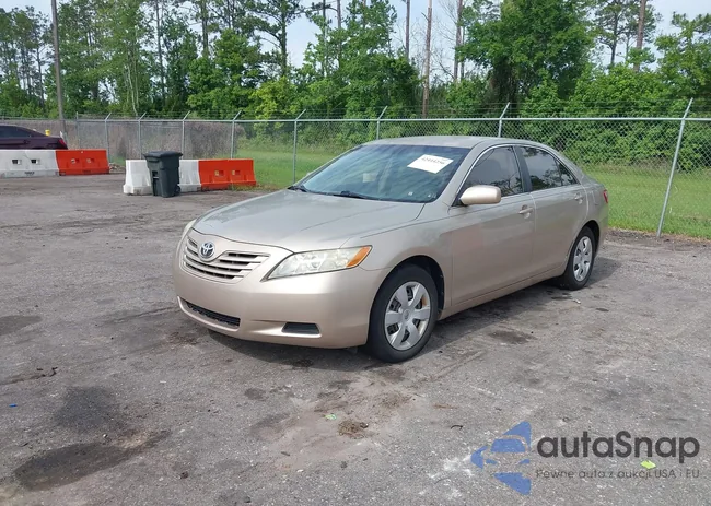 4T1BE46K19U405053: 42444256