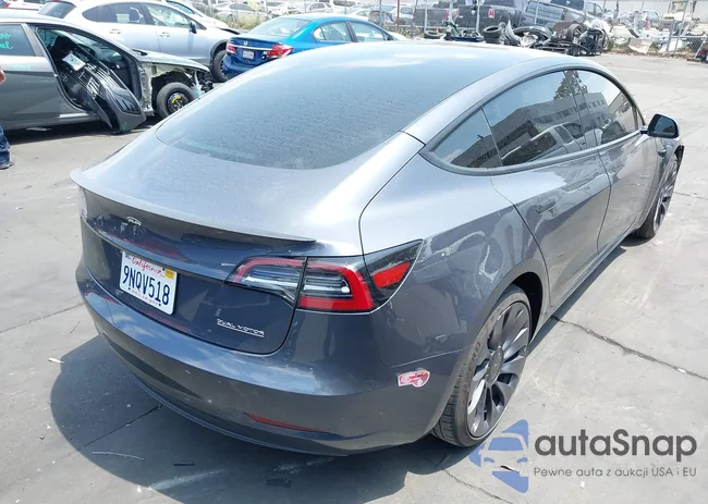 5YJ3E1EC1PF706557: 42444353