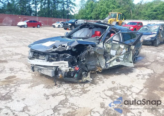 1HGCV2F38JA026564: 42443399