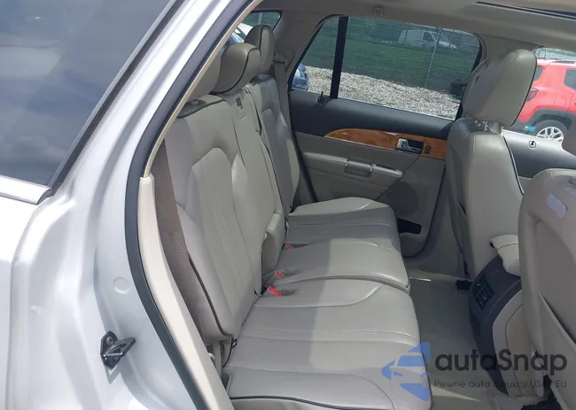 2LMDJ8JK4BBJ28255: 42443505