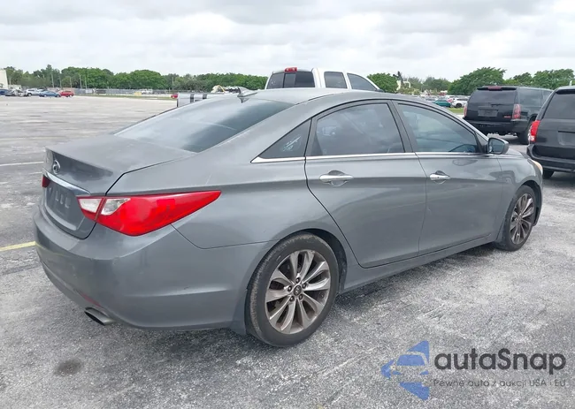 5NPEC4AC5DH689247: 42444786