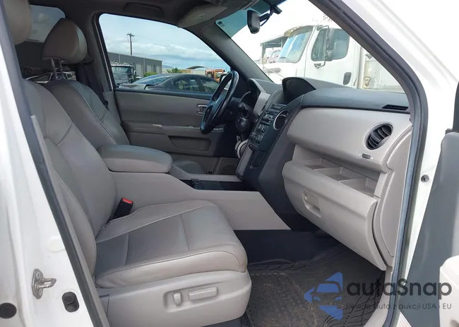 5FNYF3H5XDB010335: 42444811