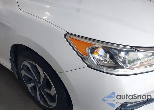 1HGCR2F7XGA172075: 42444959