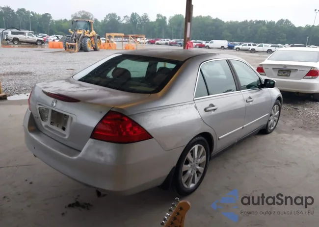 1HGCM66497A055423: 42445164