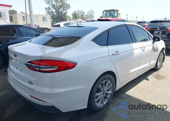 3FA6P0LU9LR227928: 42445186