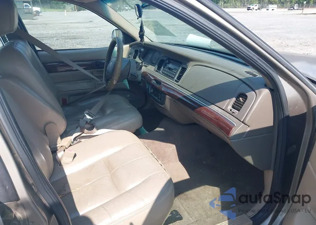 2MEFM74W73X640765: 42445252