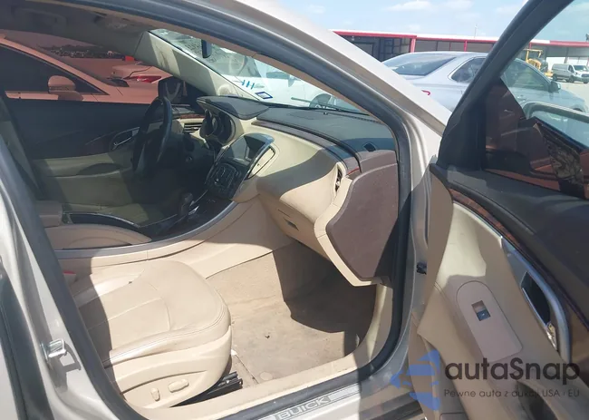 1G4GD5EG7AF308430: 42445323