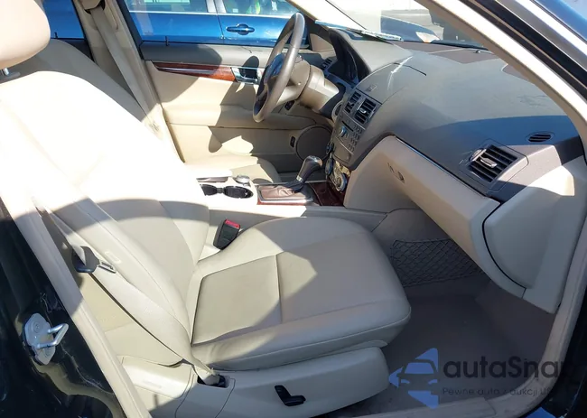 WDDGF5EB9AR102405: 42444753