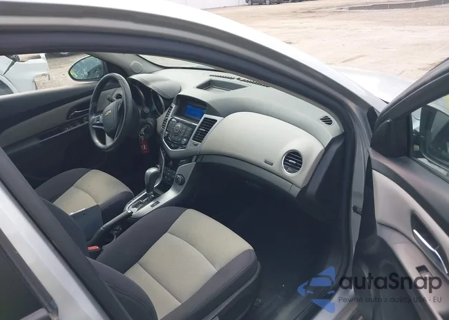 1G1PA5SH2E7204561: 42445774