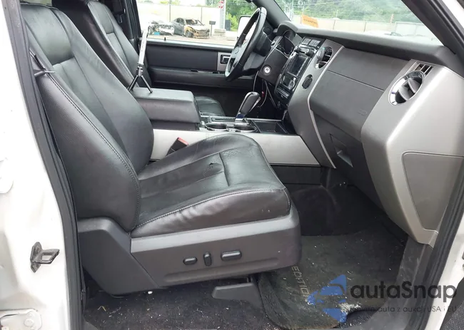 1FMJU2A51BEF15721: 42445824