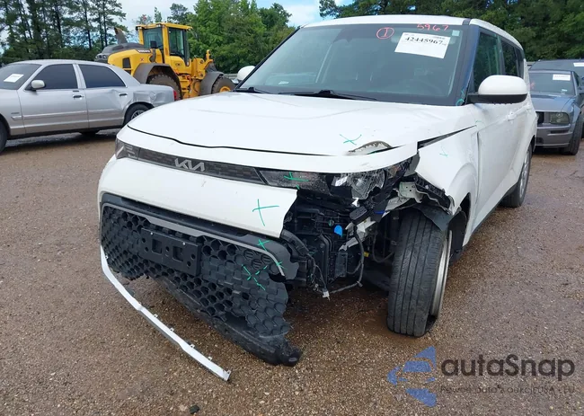 KNDJ23AU8P7854205: 42445967