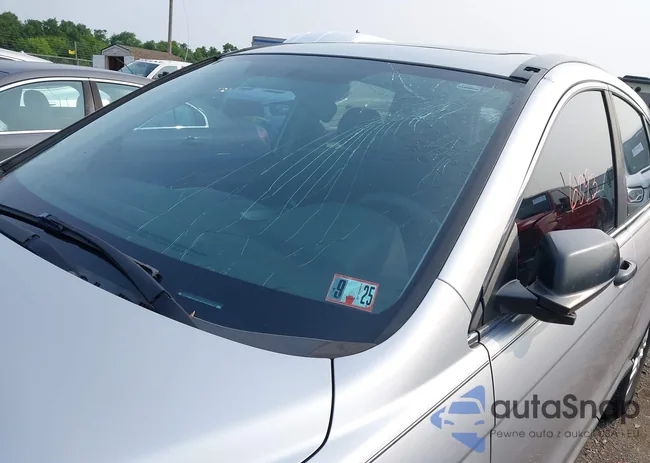 5J6RE4H59AL093174: 42446093