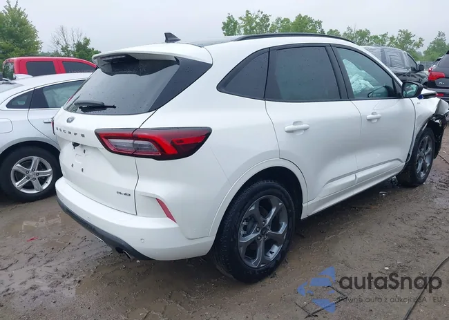 1FMCU9MN8RUB13014: 42446177