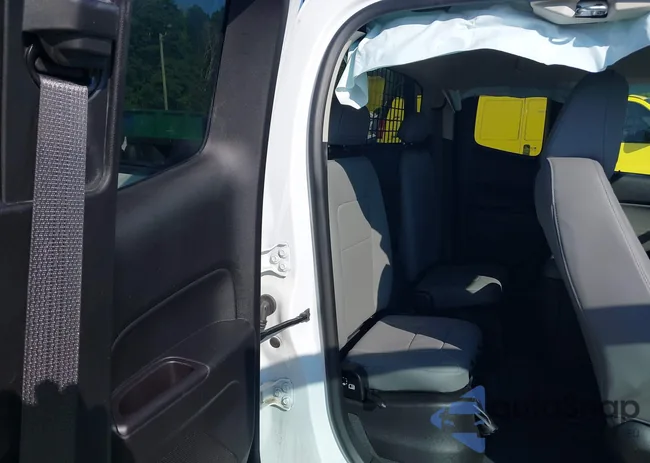 1GCHTBEN5N1267307: 42446179