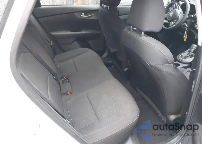 3KPF24AD7LE172261: 42446224