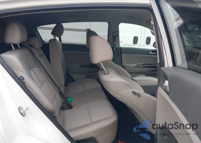 KNDPMCAC0K7597447: 42445470