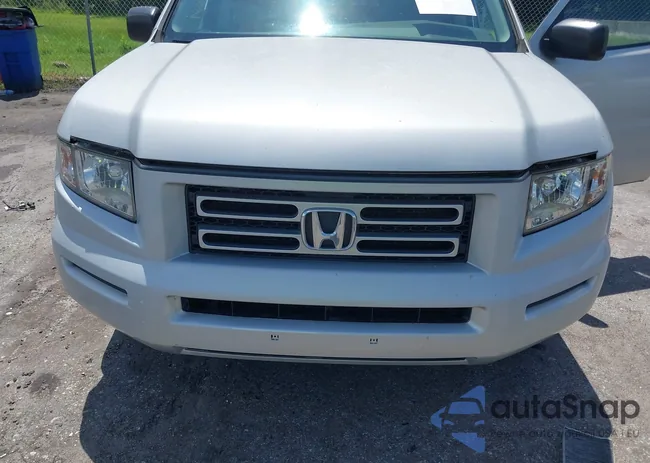 2HJYK16228H524622: 42445595