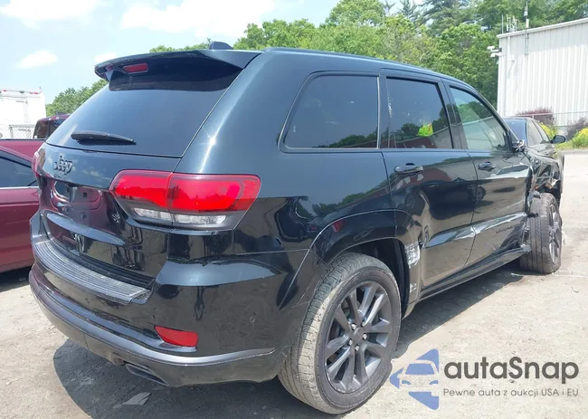 1C4RJFCT5JC399050: 42445613