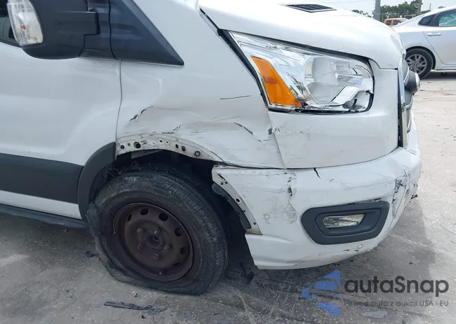 1FBAX2Y83LKA42164: 42446856