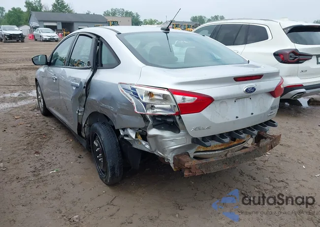 1FADP3F24EL181753: 42446963