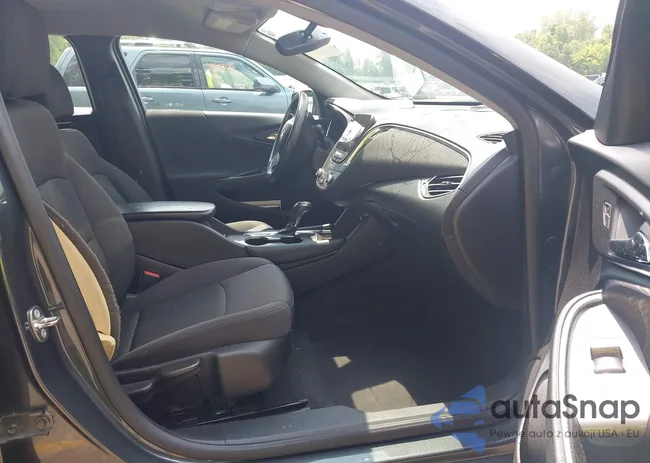 1G1ZE5ST6HF246050: 42447082