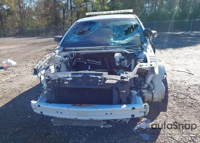 1FAHP2MK0JG104847: 42447124