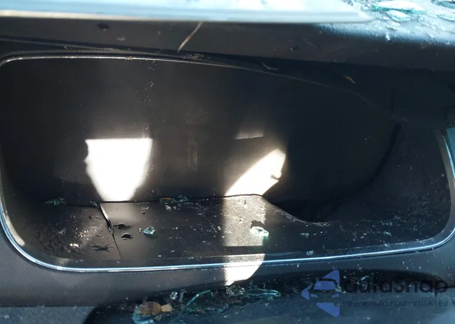 1FAHP2MK0JG104847: 42447124