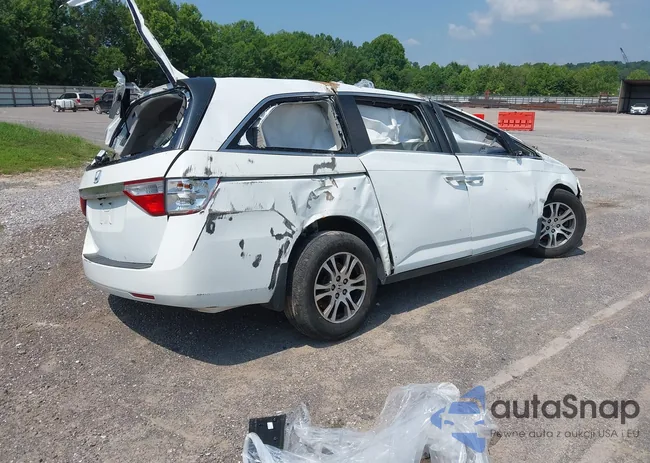 5FNRL5H61CB033681: 42447320