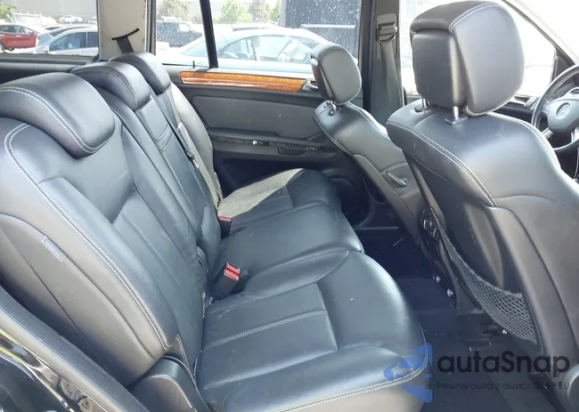 4JGBF71E97A131051: 42446445