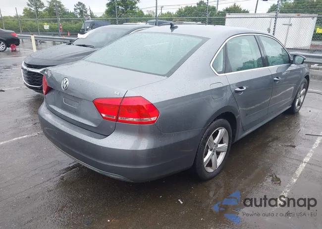 1VWBH7A38DC032697: 42446672