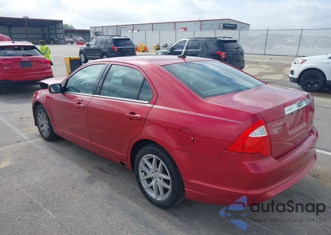 3FAHP0JA3BR273111: 42446687