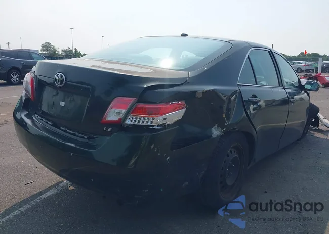 4T4BF3EK4AR031833: 42447831