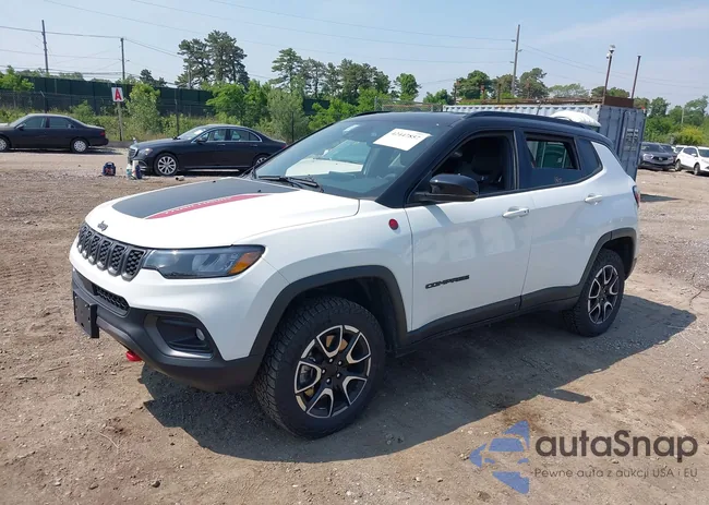 3C4NJDDN2RT149493: 42447857