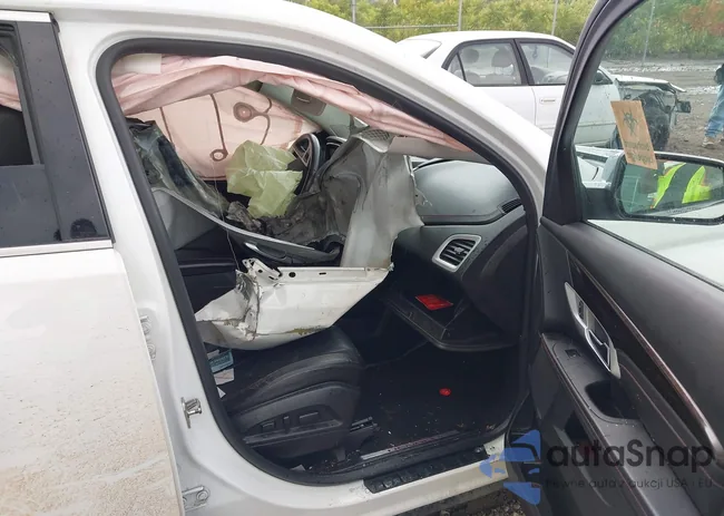 2GKFLZE33E6347737: 42447947