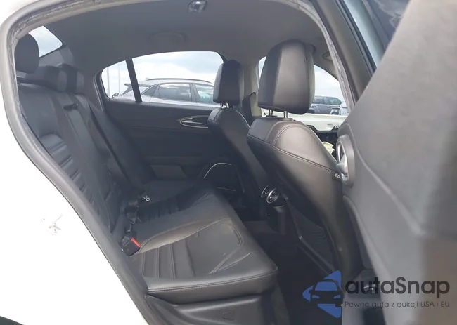 ZARFAEEN1J7596663: 42447963