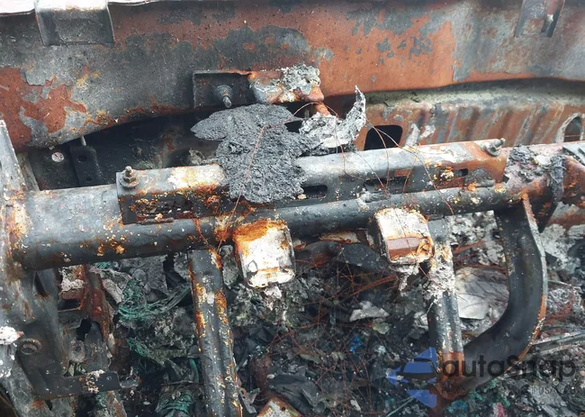 1GCHSAEAXF1246108: 42447969