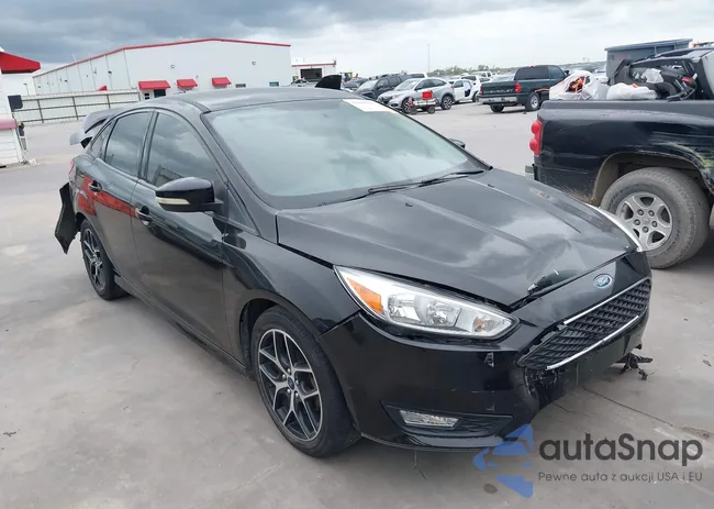 1FADP3F20GL370015: 42448063