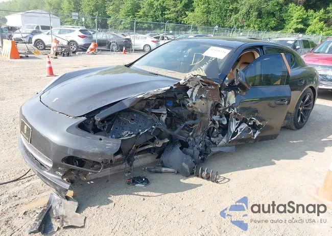 WP0AA2A7XDL015800: 42448324