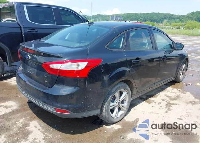 1FADP3F24EL274353: 42447413