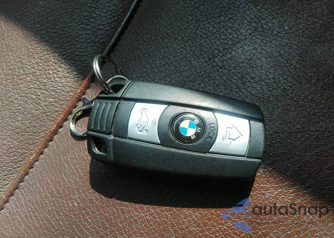 WBAVL1C51EVY21383: 42447438