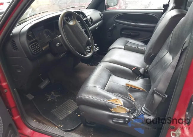 3B7HC13Y7XG114147: 42447439