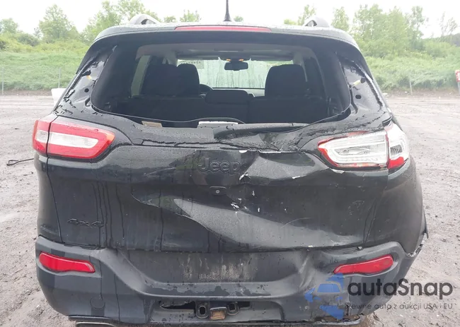 1C4PJMCS2FW774286: 42447442