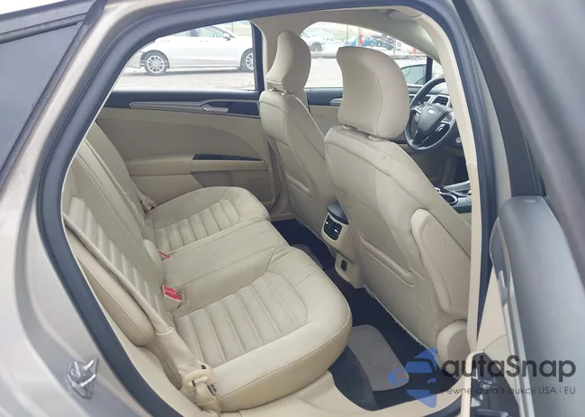 3FA6P0LU6FR199722: 42447523