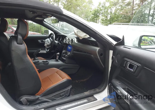 1FATP8UH6N5119260: 42447525