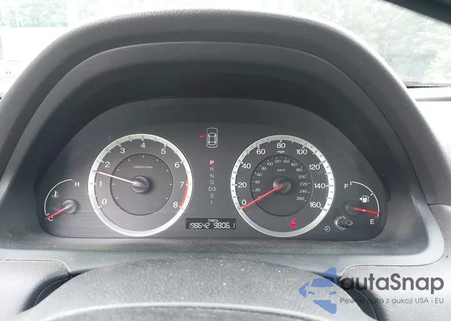 1HGCP26448A042919: 42447591