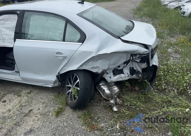 3VWDB7AJ5HM273663: 42447653