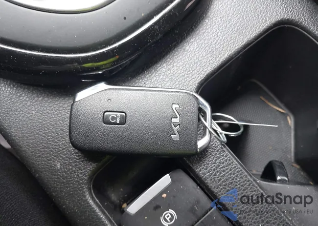 3KPF54AD4NE431993: 42447705