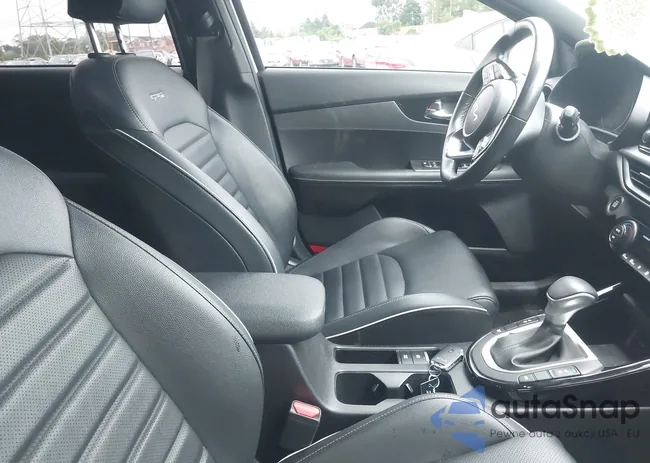 3KPF54AD4NE431993: 42447705